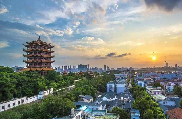不想去北上广落户？可以看看这些二线城市！(图1)